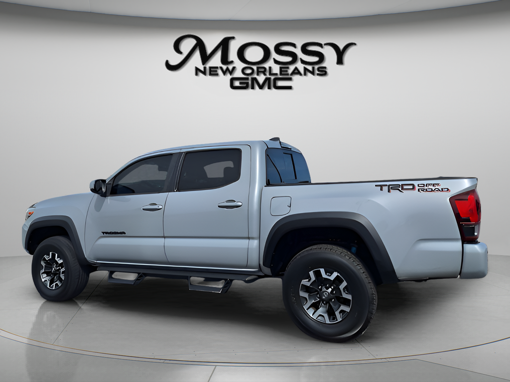 2018 Toyota Tacoma SR5 - 6