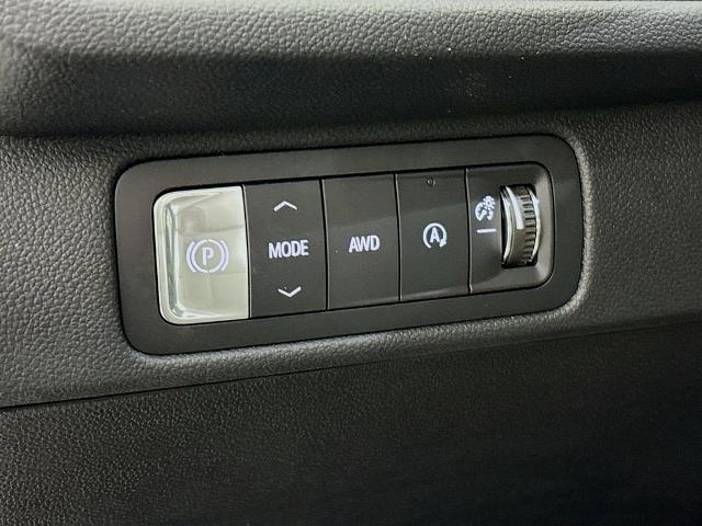 2026 Chevrolet Traverse Vehicle Photo in PUYALLUP, WA 98371-4149