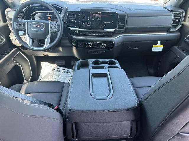 2025 GMC Sierra 2500 HD Vehicle Photo in COLUMBIA, MO 65203-3903