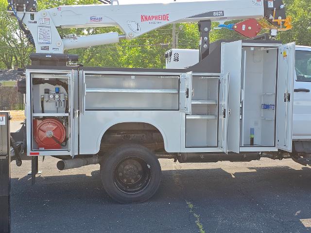 2024 Chevrolet Silverado Chassis Cab Vehicle Photo in INDEPENDENCE, MO 64055-1314