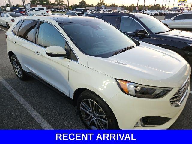 2022 Ford Edge Vehicle Photo in Merrillville, IN 46410