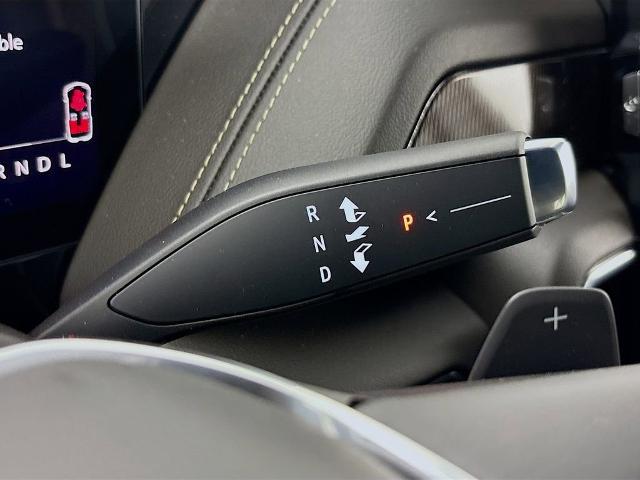 2025 GMC Yukon XL Vehicle Photo in PUYALLUP, WA 98371-4149
