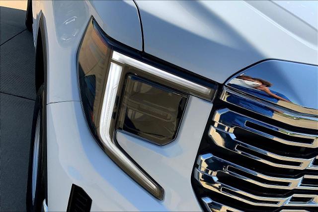 2025 GMC Sierra 1500 Vehicle Photo in TOPEKA, KS 66609-0000