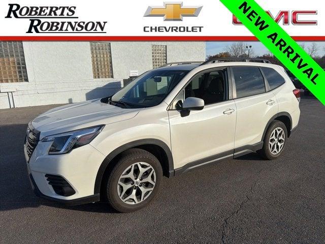 2022 Subaru Forester Vehicle Photo in Excelsior Springs, MO 64024