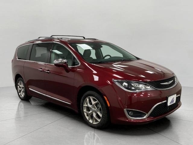 2017 Chrysler Pacifica Vehicle Photo in Neenah, WI 54956