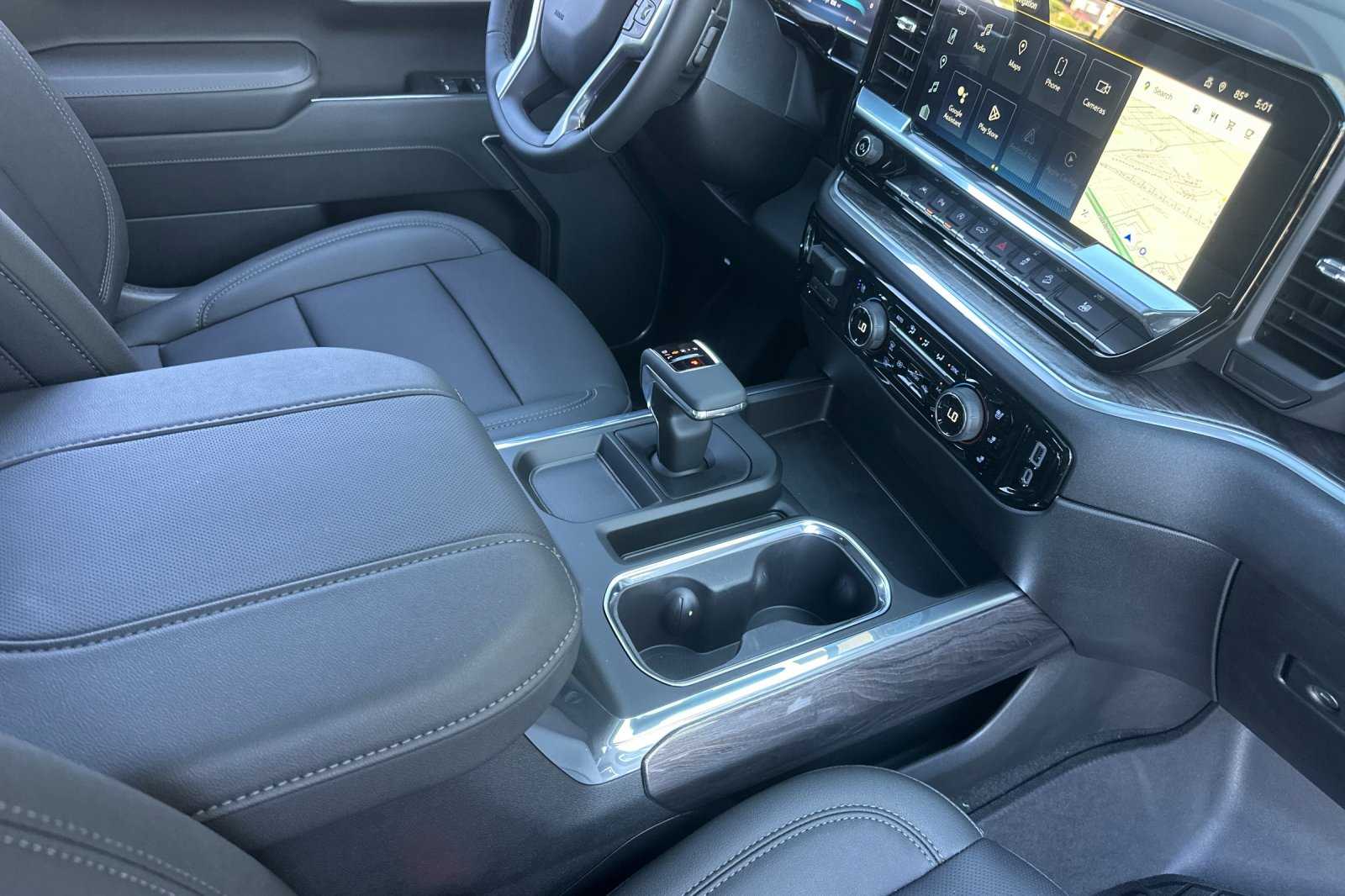 2026 Chevrolet Silverado 1500 LTZ - Photo 15