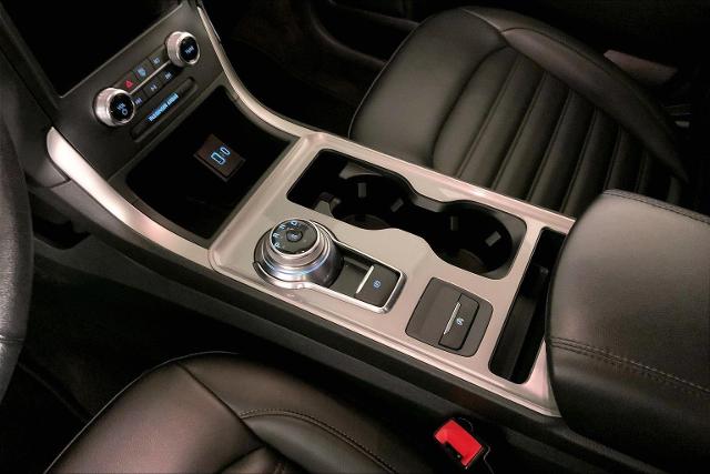 2024 Ford Edge Vehicle Photo in INDEPENDENCE, MO 64055-1314