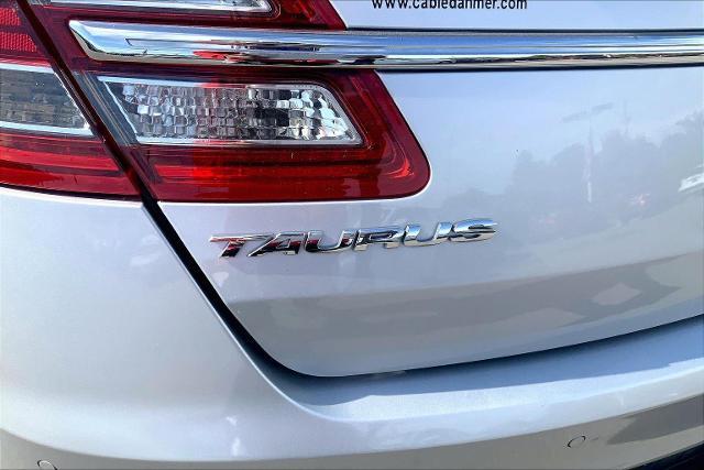 2018 Ford Taurus Vehicle Photo in KANSAS CITY, MO 64114-4502