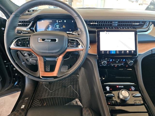 2024 Jeep Grand Cherokee L Vehicle Photo in Weatherford, TX 76087