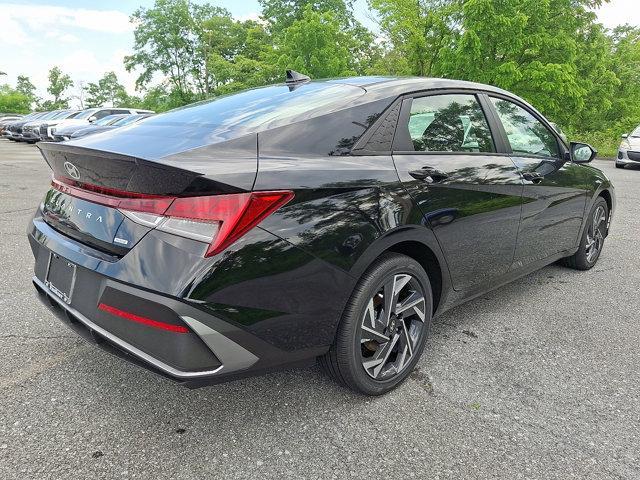2025 Hyundai ELANTRA Hybrid Vehicle Photo in Harrisburg, PA 17111
