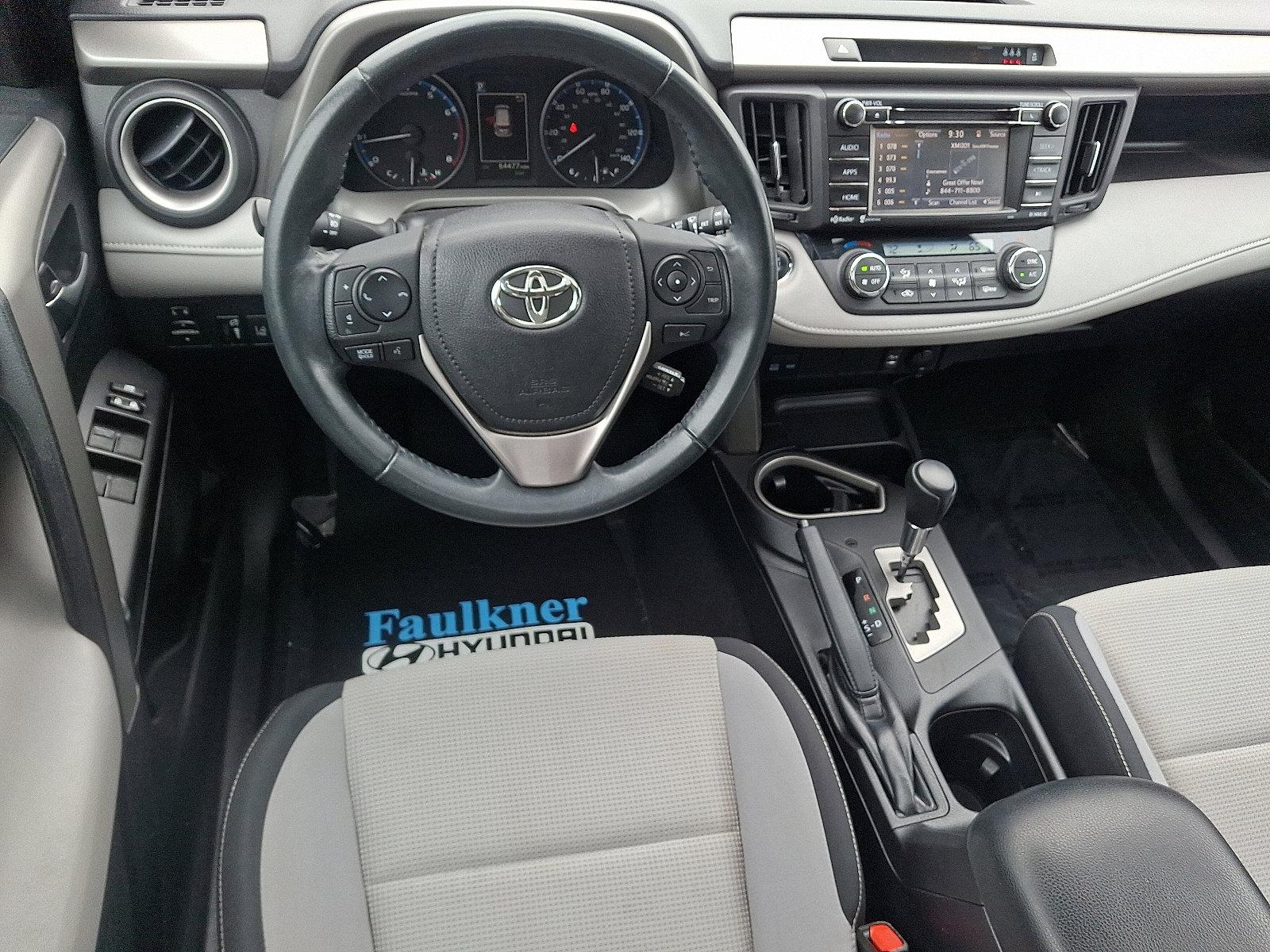 2018 Toyota RAV4 Vehicle Photo in Harrisburg, PA 17111