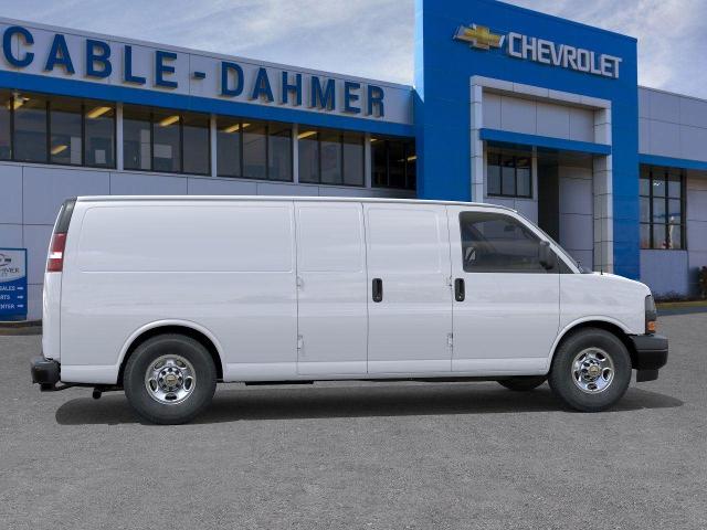 2025 Chevrolet Express Cargo Van Vehicle Photo in KANSAS CITY, MO 64114-4502
