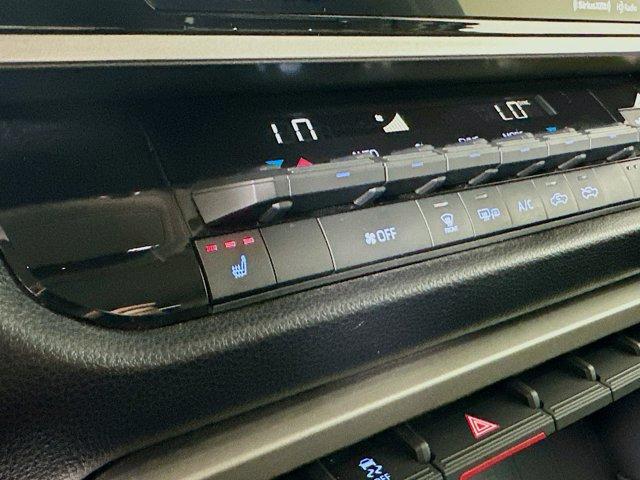 2023 Toyota Tundra 4WD Vehicle Photo in Flemington, NJ 08822