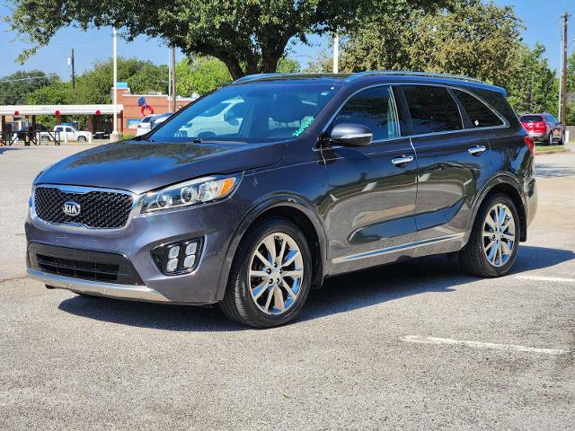2016 Kia Sorento Vehicle Photo in DENTON, TX 76210-9321