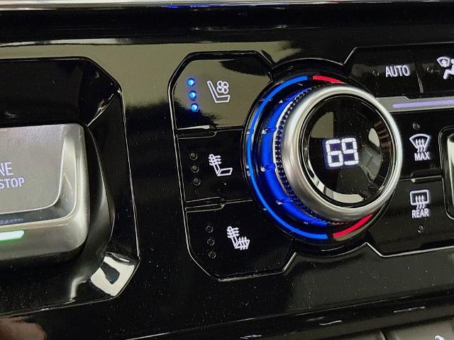 2025 GMC Sierra 3500 HD Vehicle Photo in PUYALLUP, WA 98371-4149