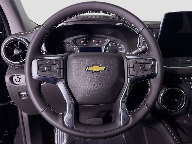 2025 Chevrolet Blazer Vehicle Photo in PUYALLUP, WA 98371-4149