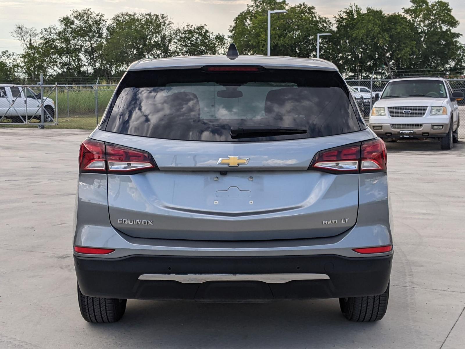 2024 Chevrolet Equinox Vehicle Photo in Seguin, TX 78155