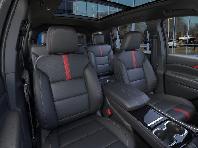 2026 Chevrolet Traverse Vehicle Photo in NEENAH, WI 54956-2243
