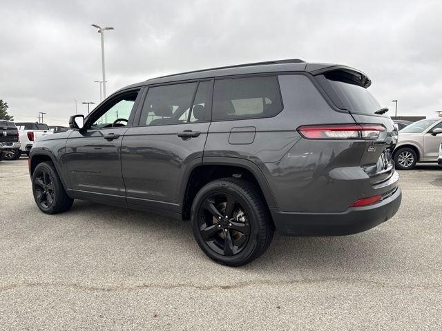 2022 Jeep Grand Cherokee L Vehicle Photo in Jonesboro, AR 72404