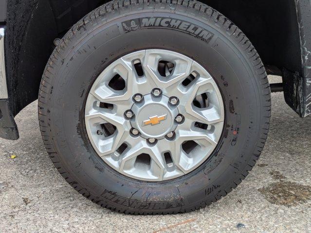 2025 Chevrolet Silverado 3500 HD Vehicle Photo in BRUNSWICK, GA 31525-1881