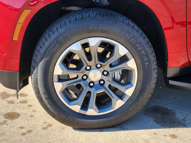 2025 Chevrolet Tahoe Vehicle Photo in DENTON, TX 76210-9321