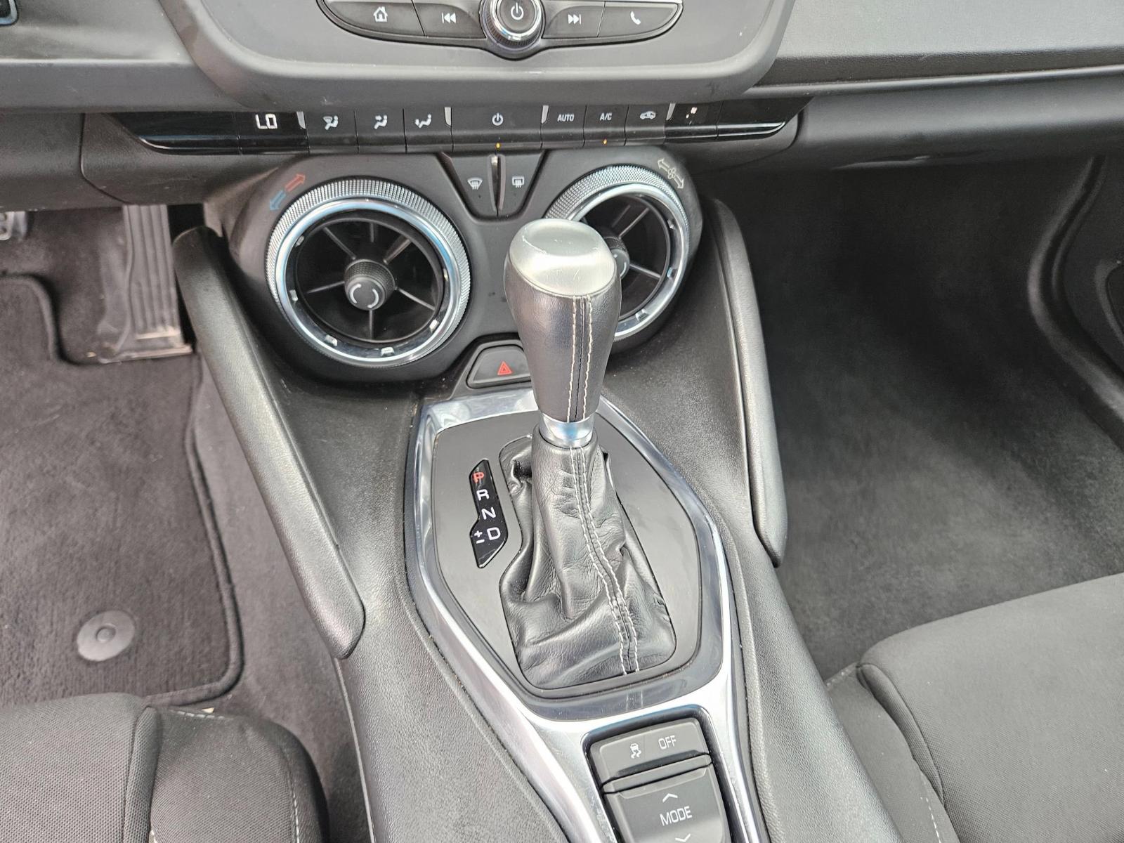 2023 Chevrolet Camaro Vehicle Photo in Seguin, TX 78155