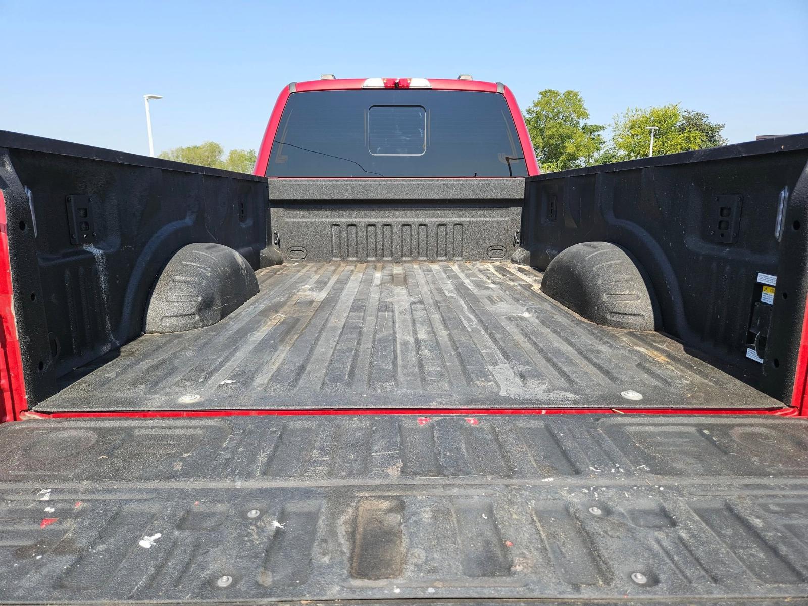 2024 Ford Super Duty F-350 SRW Vehicle Photo in Seguin, TX 78155
