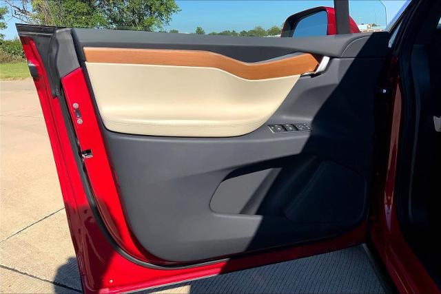 2021 Tesla Model X Vehicle Photo in TOPEKA, KS 66609-0000