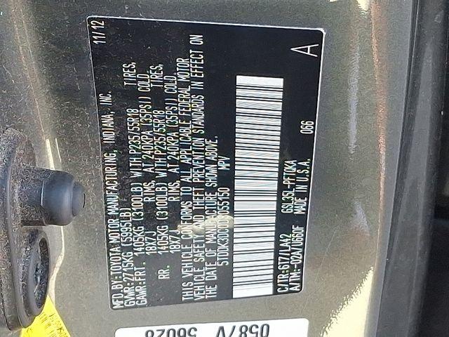 2013 Toyota Sienna Vehicle Photo in DANBURY, CT 06810-5034