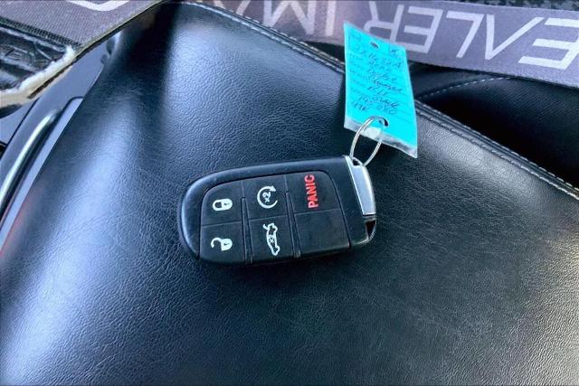 2020 Dodge Charger Vehicle Photo in Kansas City, MO 64114
