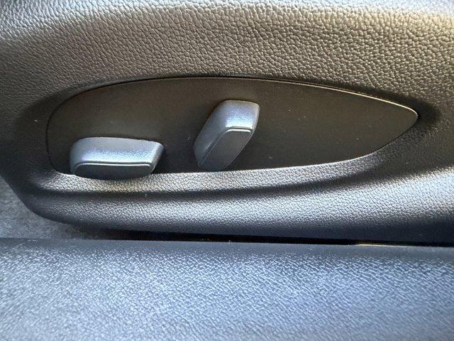 2022 Chevrolet Camaro Vehicle Photo in LEOMINSTER, MA 01453-2952