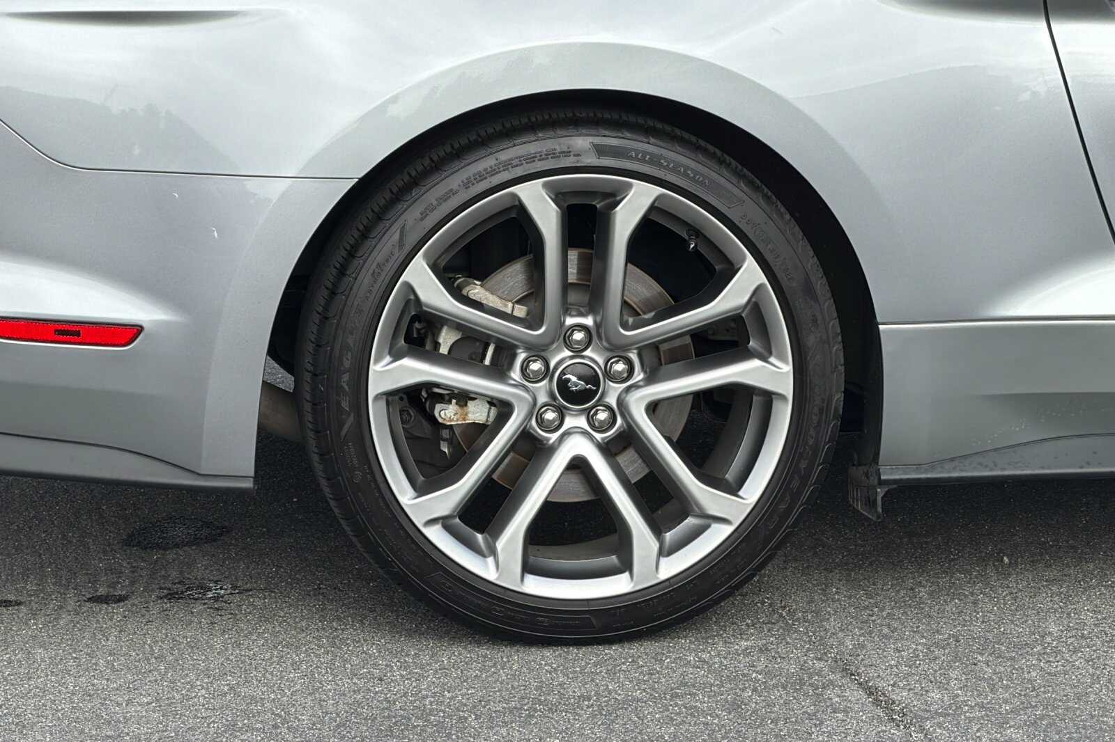 2022 Ford Mustang GT Premium - Photo 35