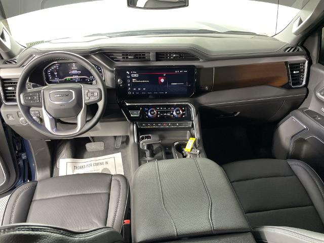 2025 GMC Sierra 1500 Vehicle Photo in GILBERT, AZ 85297-0402