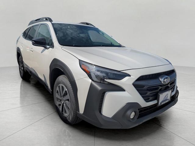 2025 Subaru Outback Vehicle Photo in Green Bay, WI 54304