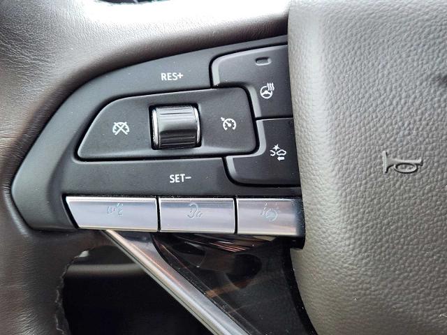 2023 Cadillac Escalade Vehicle Photo in DENTON, TX 76210-9321