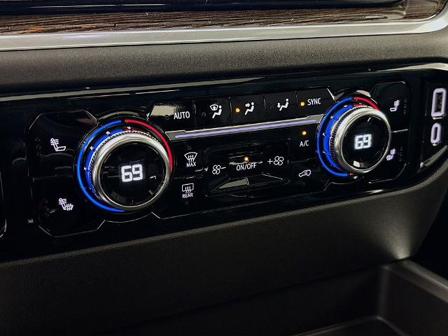 2026 GMC Sierra 1500 Vehicle Photo in PUYALLUP, WA 98371-4149