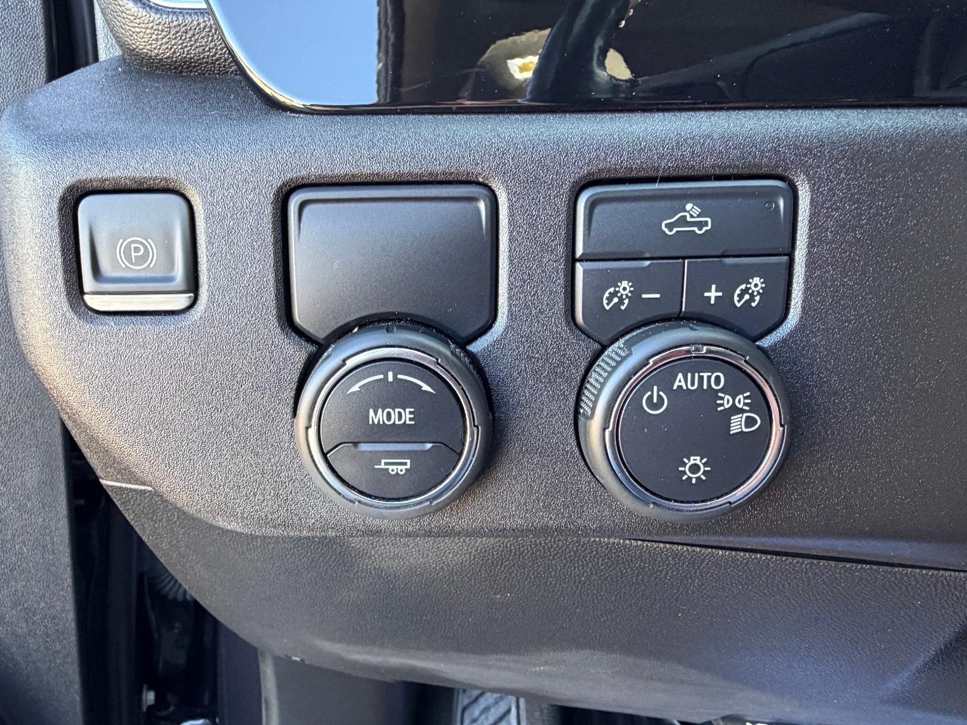 2022 Chevrolet Silverado 1500 photo 26 of 33