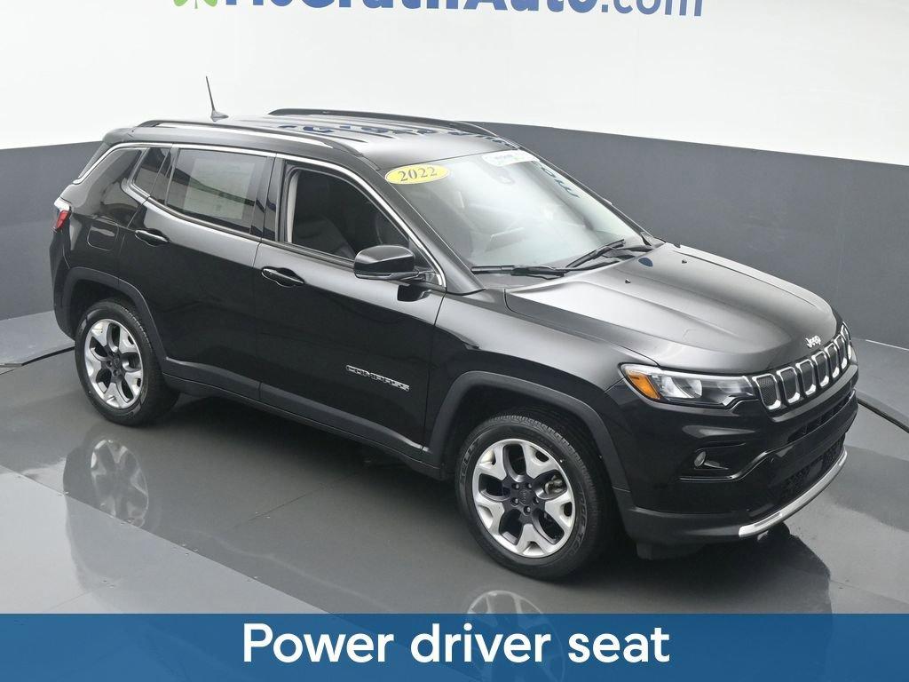 2022 Jeep Compass Vehicle Photo in Cedar Rapids, IA 52402