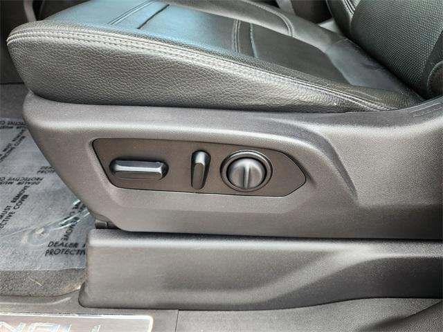 2021 GMC Sierra 1500 Vehicle Photo in AURORA, CO 80012-4011