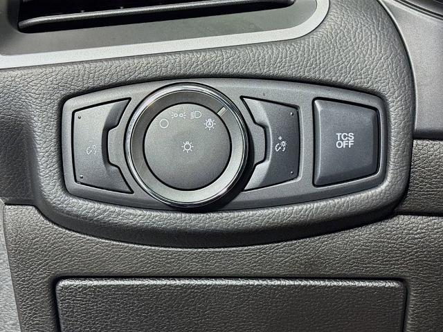 2022 Ford Edge Vehicle Photo in PUYALLUP, WA 98371-4149