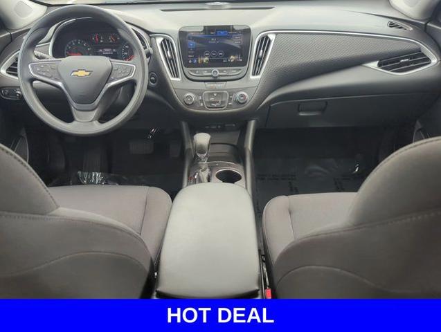 2022 Chevrolet Malibu Vehicle Photo in Merrillville, IN 46410