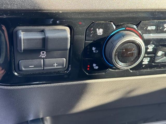 2022 Chevrolet Silverado 1500 Vehicle Photo in COLUMBIA, MO 65203-3903