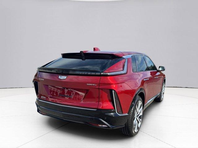 2024 Cadillac LYRIQ Vehicle Photo in LEOMINSTER, MA 01453-2952