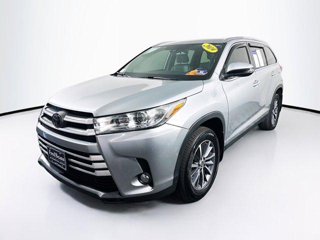 2019 Toyota Highlander Vehicle Photo in Flemington, NJ 08822
