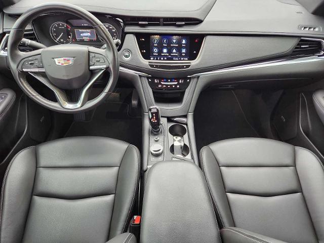 2023 Cadillac XT6 Vehicle Photo in DENTON, TX 76210-9321