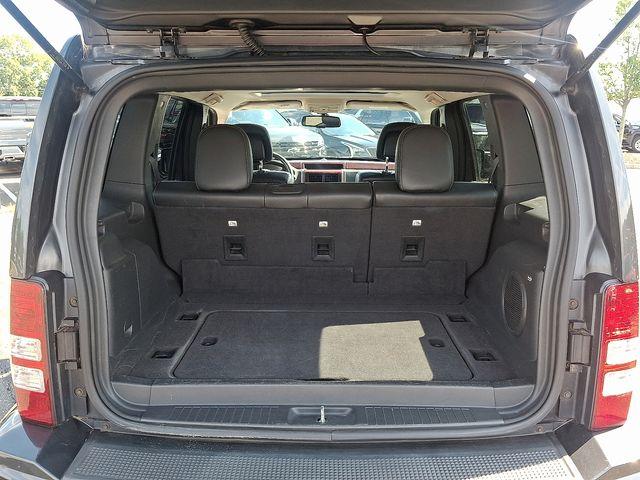 2011 Jeep Liberty Vehicle Photo in DANBURY, CT 06810-5034