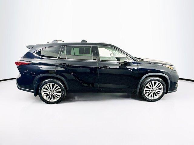 2023 Toyota Highlander Vehicle Photo in Flemington, NJ 08822