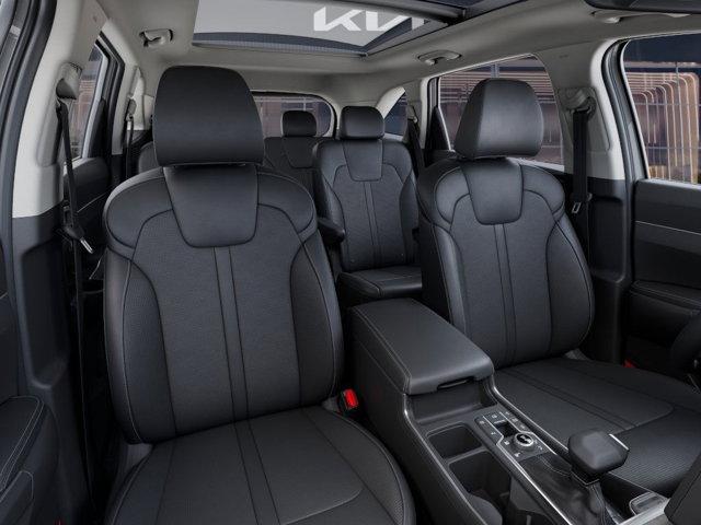 2025 Kia Sorento Vehicle Photo in Westbrook, ME 04092