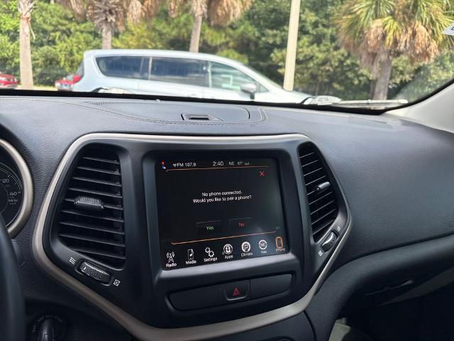 2017 Jeep Cherokee Vehicle Photo in Savannah, GA 31419