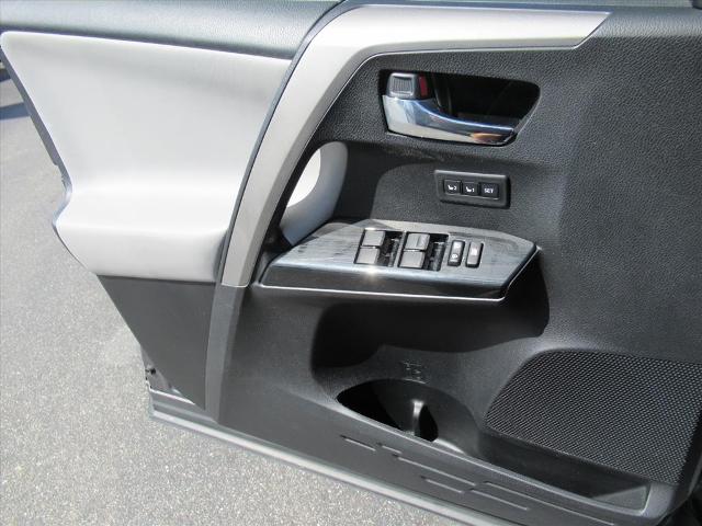 2016 Toyota RAV4 Vehicle Photo in LEESBURG, FL 34788-4022